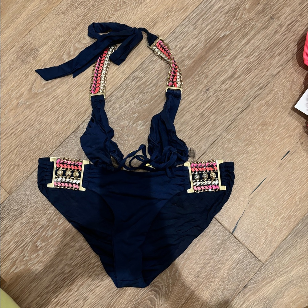 Beach bunny bikini